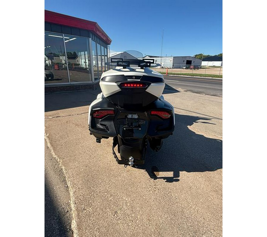 2024 Can-Am Spyder RT Sea-to-Sky