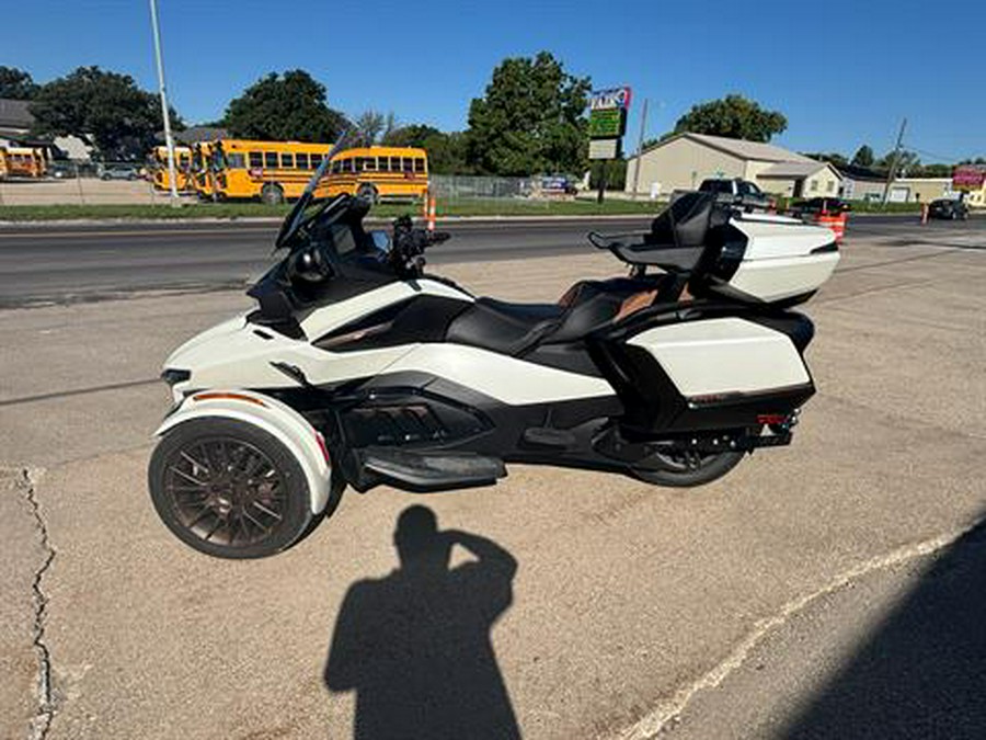 2024 Can-Am Spyder RT Sea-to-Sky