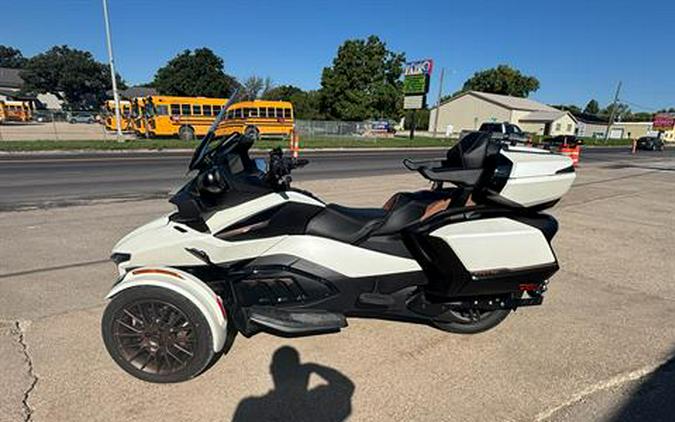 2024 Can-Am Spyder RT Sea-to-Sky