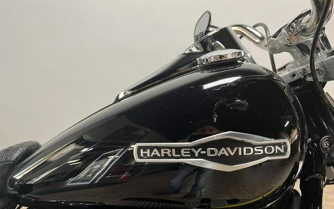 2020 Harley-Davidson® FLSB - Softail® Sport Glide®
