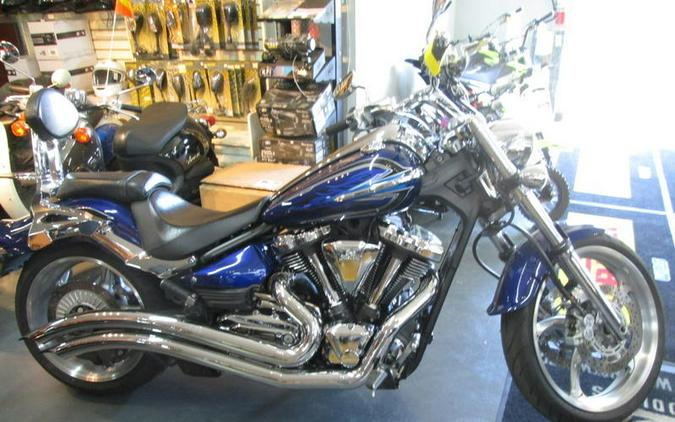 2010 Yamaha Raider® S Deep Blue