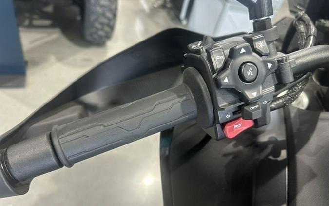 2025 CFMOTO Ibex 800 E