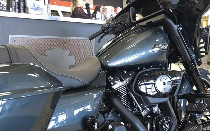 2025 Harley-Davidson® FLHX - Street Glide®