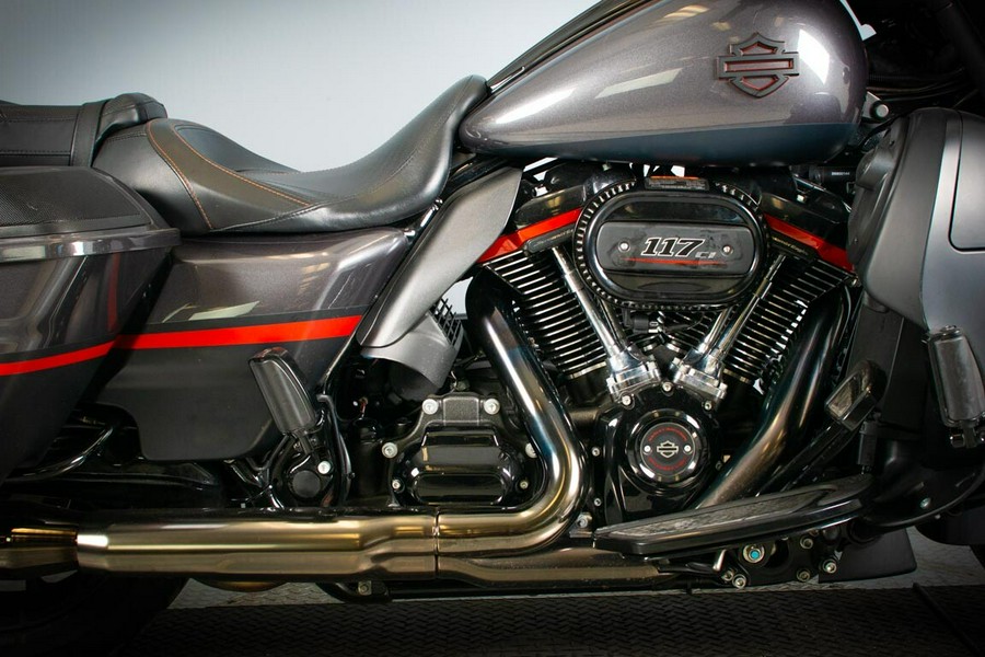 2018 Harley-Davidson CVO Street Glide