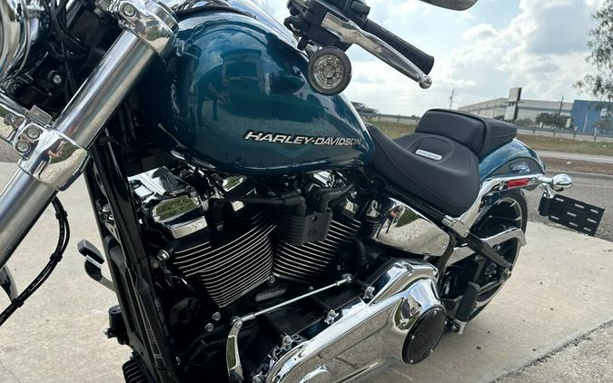 2026 Harley-Davidson Breakout