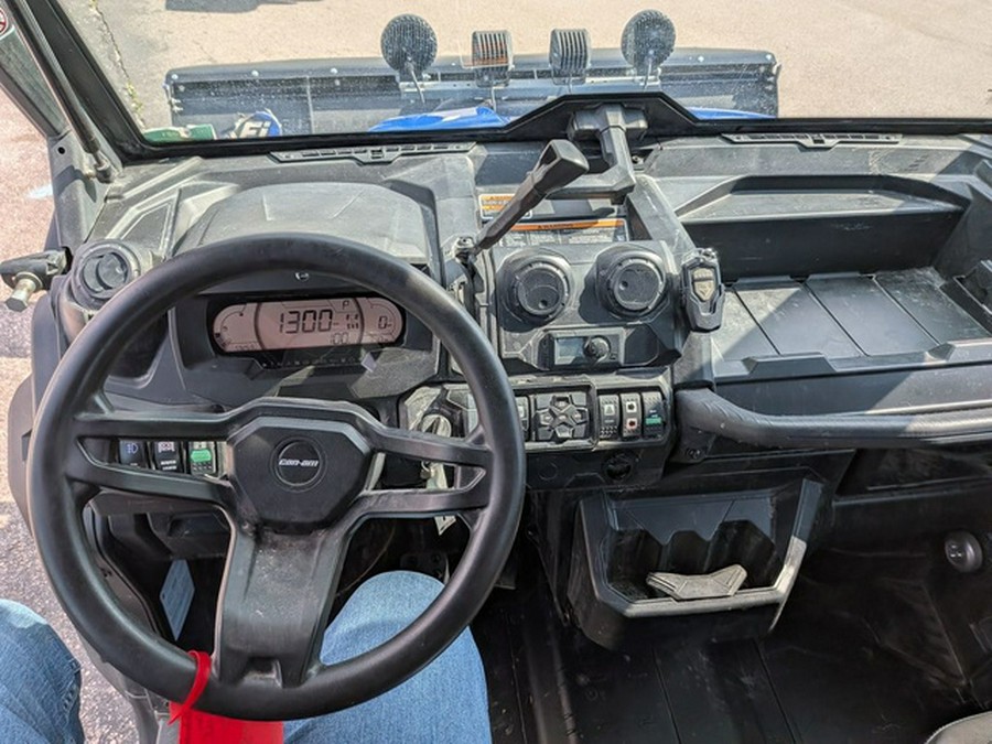 2021 Can-Am Defender Limited HD10