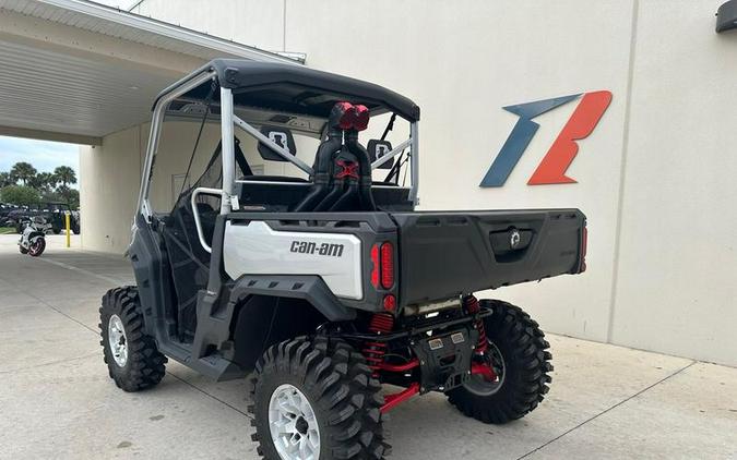 2024 Can-Am® Defender X mr HD10