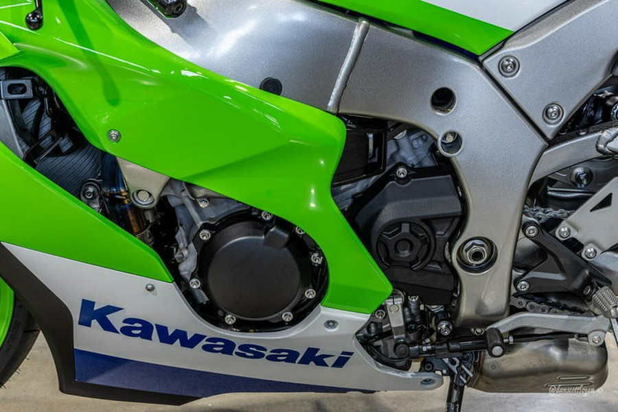 2024 Kawasaki Ninja® ZX™-10R 40th Anniversary Edition ABS