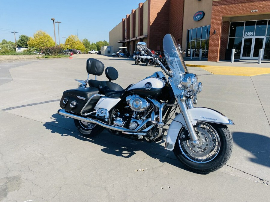 2008 Harley-Davidson Road King Classic FLHRC