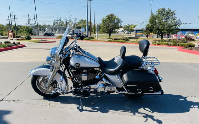 2008 Harley-Davidson Road King Classic FLHRC