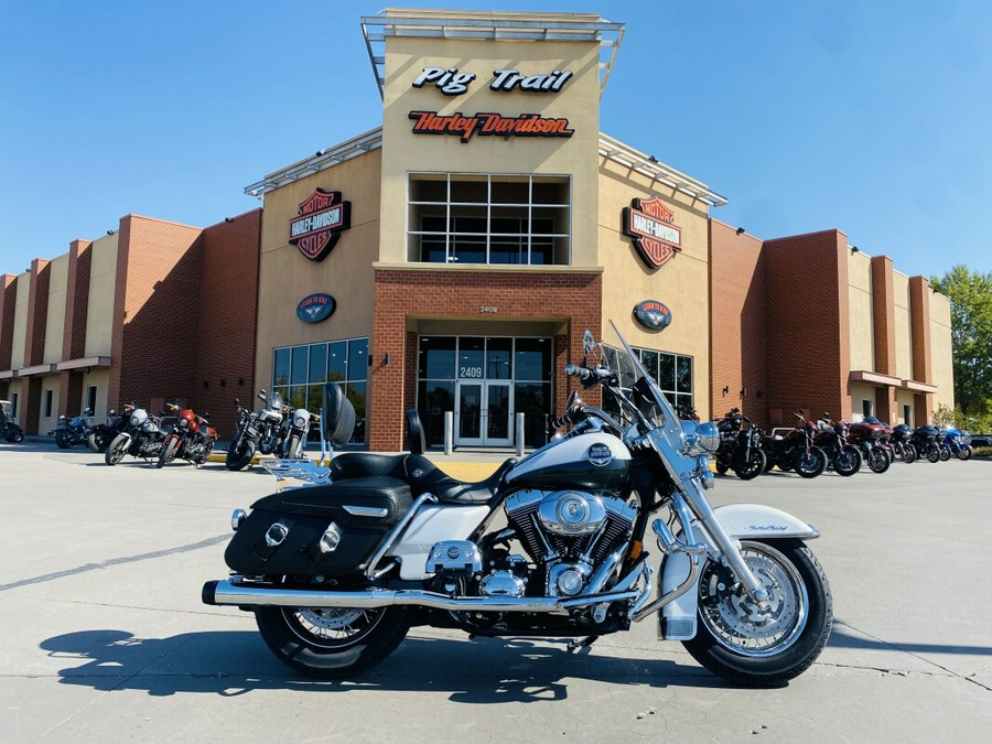 2008 Harley-Davidson Road King Classic FLHRC