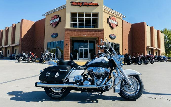 2008 Harley-Davidson Road King Classic FLHRC