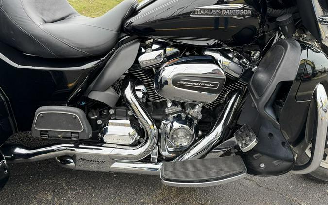 2017 Harley-Davidson® FLHTCUTG - Tri Glide® Ultra