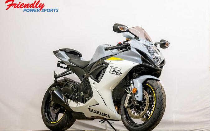 2022 Suzuki GSX-R600M2
