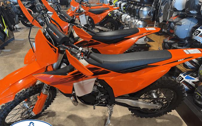2027 KTM 250 XC