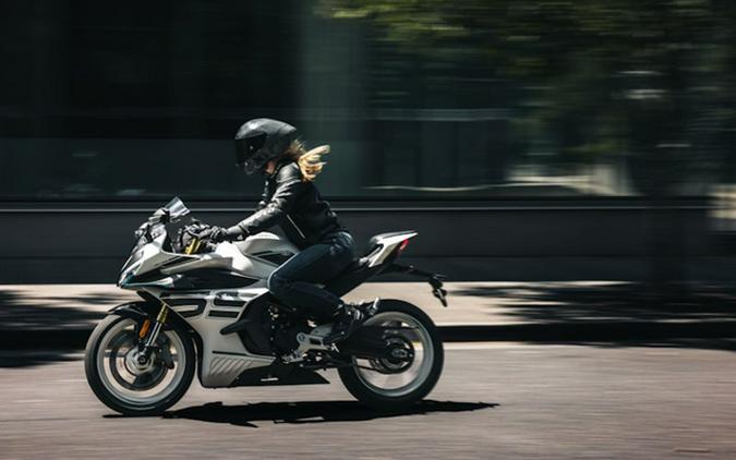 2025 CFMOTO SS 450