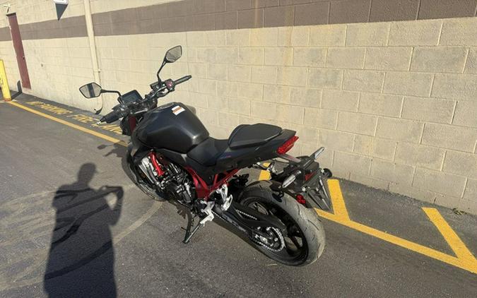 2026 Honda CB750 Hornet E-Clutch