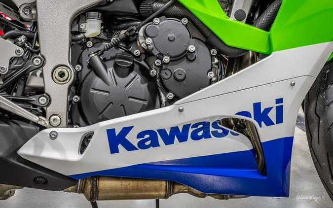 2024 Kawasaki Ninja® ZX™-6R 40th Anniversary Edition ABS