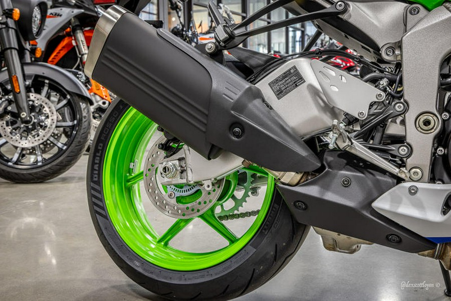 2024 Kawasaki Ninja® ZX™-6R 40th Anniversary Edition ABS