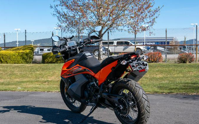 2022 KTM 890 Adventure