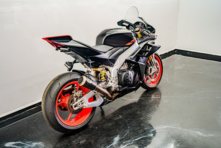 2023 Aprilia RSV4 1100