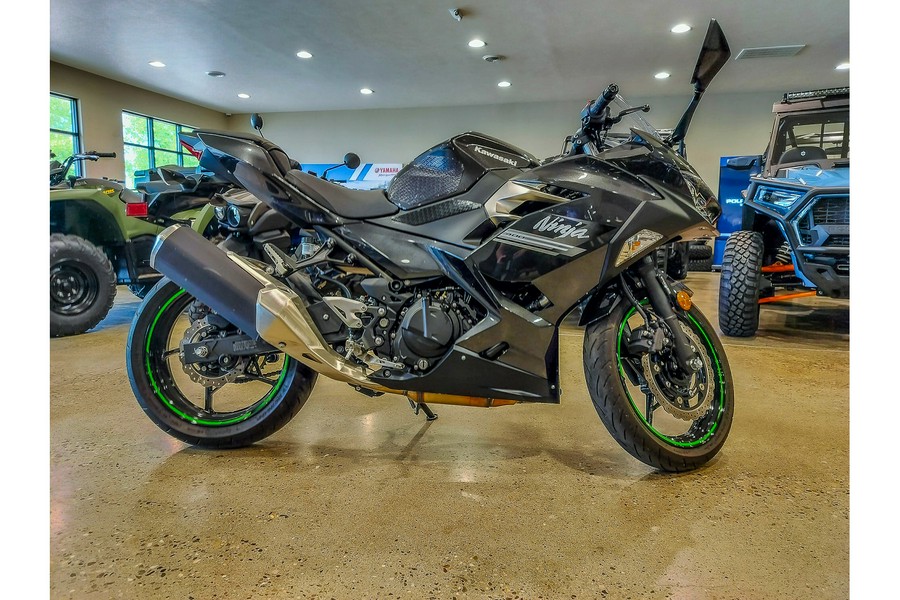 2022 Kawasaki Ninja® 400 ABS
