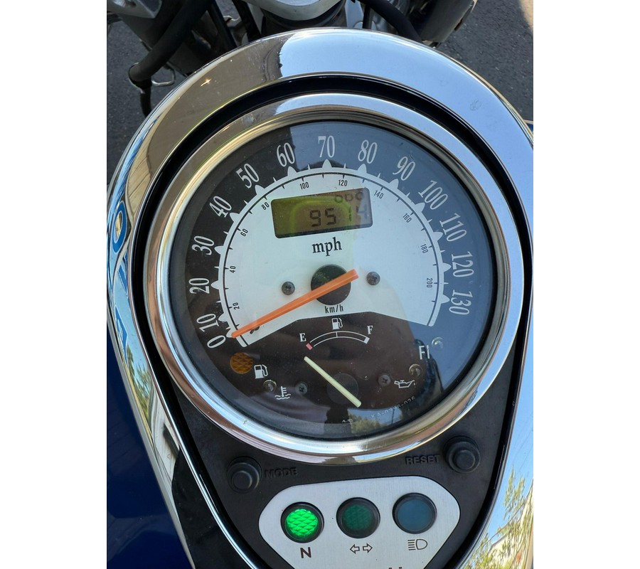 2010 Kawasaki Vulcan 900 Classic