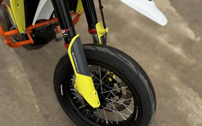 2022 Husqvarna® 701 Supermoto