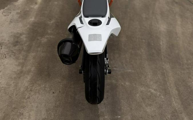 2022 Husqvarna® 701 Supermoto