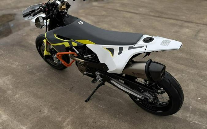 2022 Husqvarna® 701 Supermoto