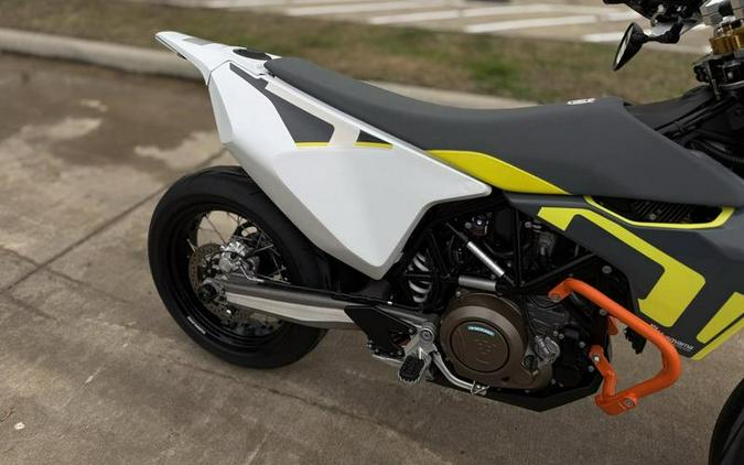 2022 Husqvarna® 701 Supermoto