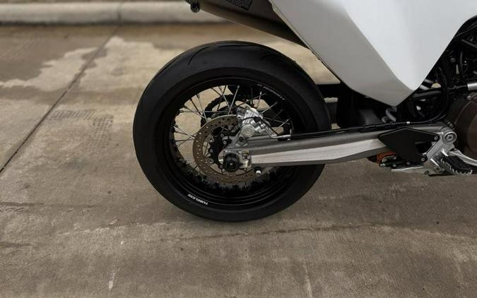 2022 Husqvarna® 701 Supermoto