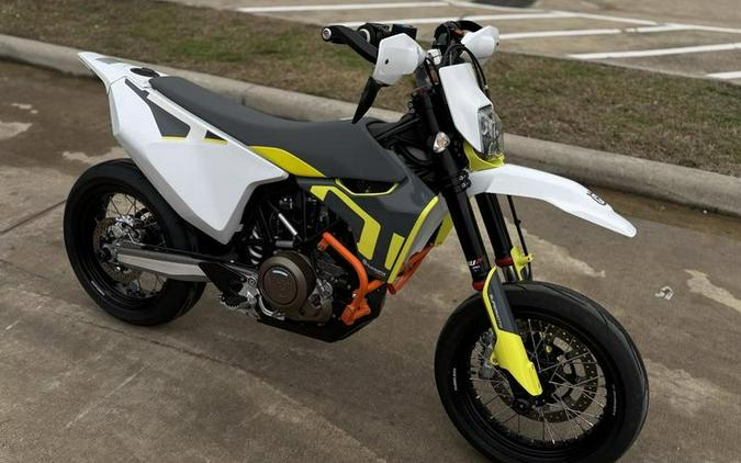 2022 Husqvarna® 701 Supermoto