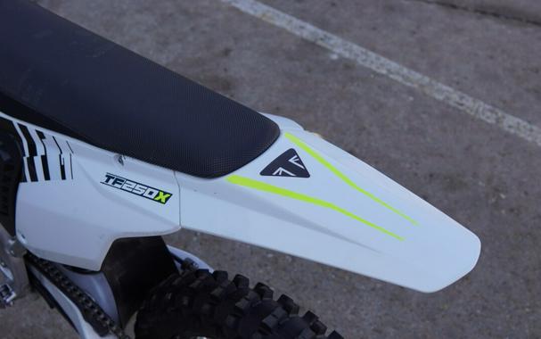 2024 Triumph TF 250-X