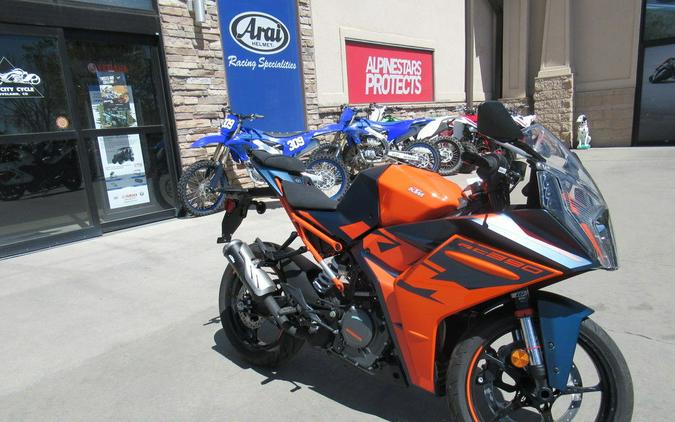 2022 KTM RC 390