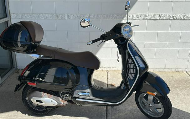 2005 Vespa Granturismo 200