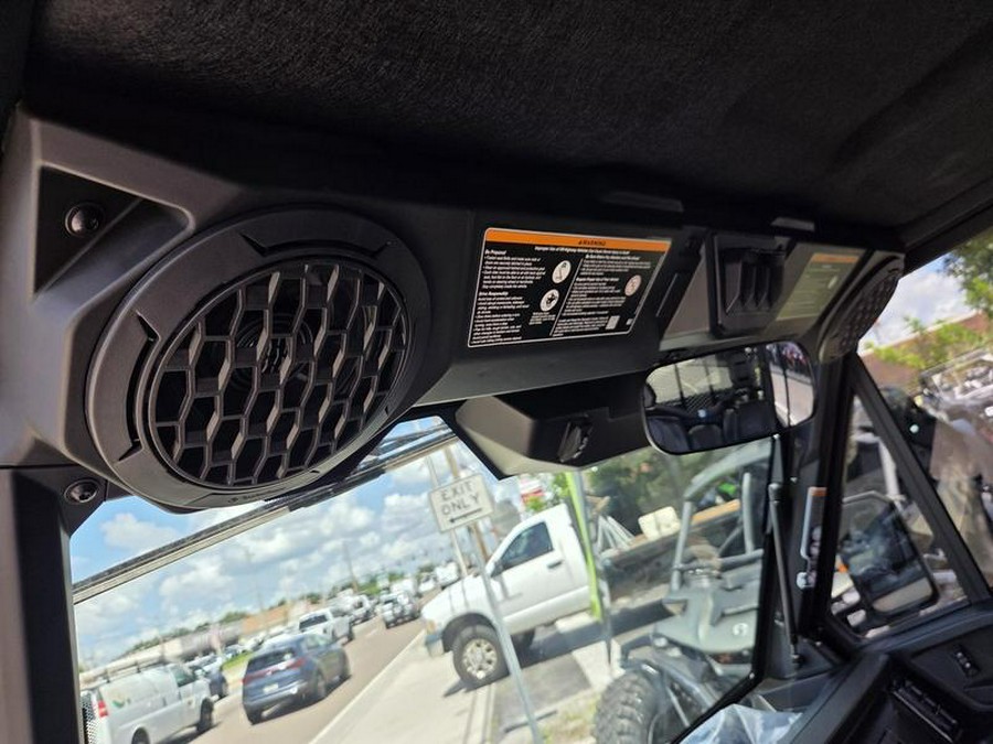 2027 Can-Am® Defender XU Limited HD11 Sandstone