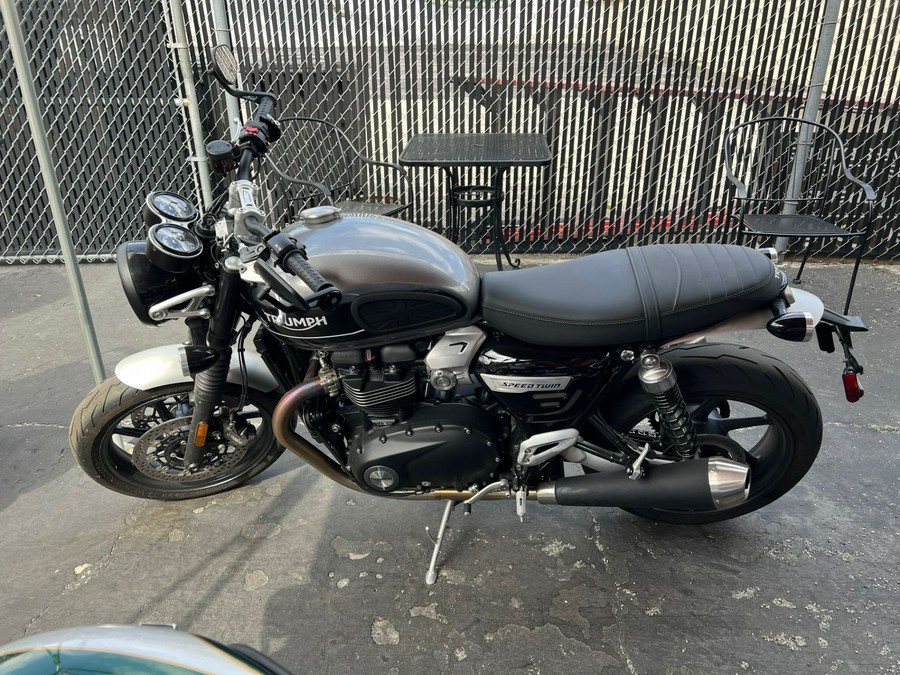 2021 Triumph Speed Twin