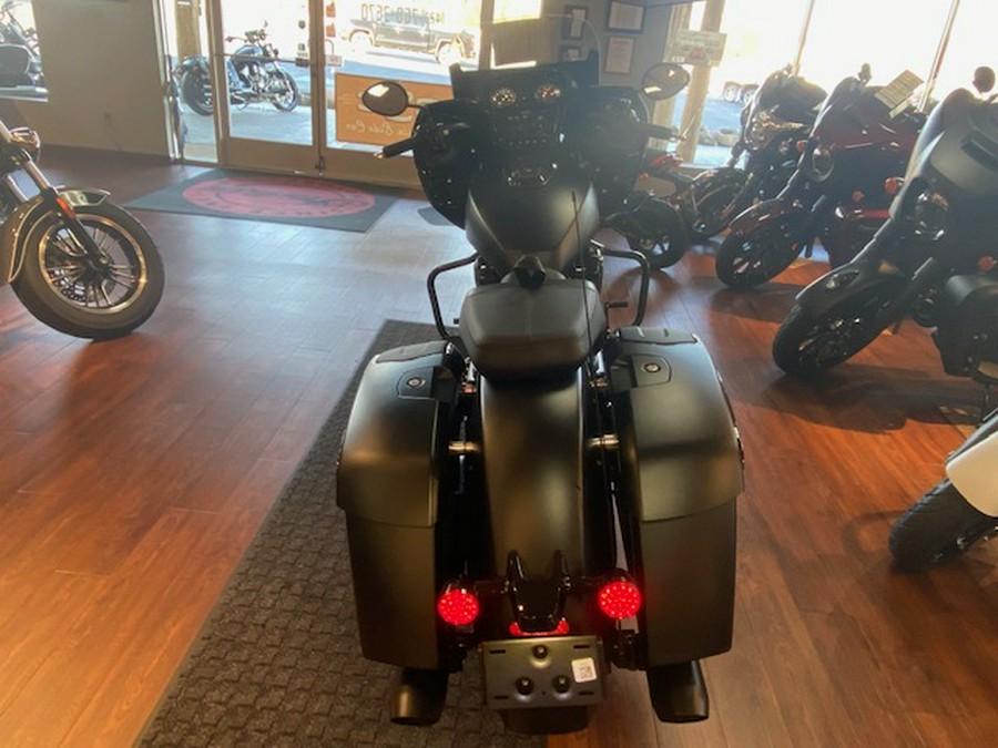 2024 Indian Motorcycle® Challenger Dark Horse® with PowerBand Audio Package