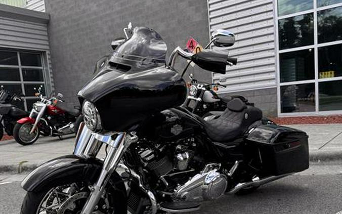 2022 Harley-Davidson Street Glide® Special