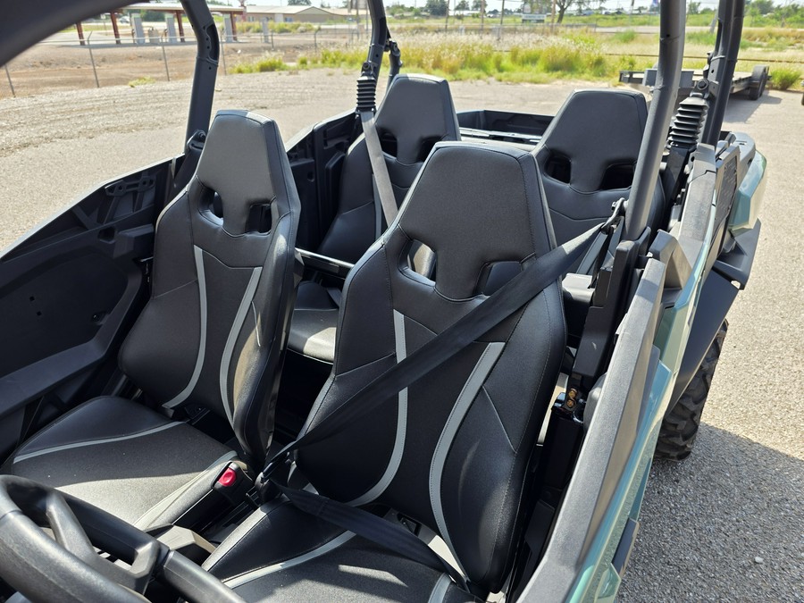 2025 Can-Am Commander MAX DPS 700