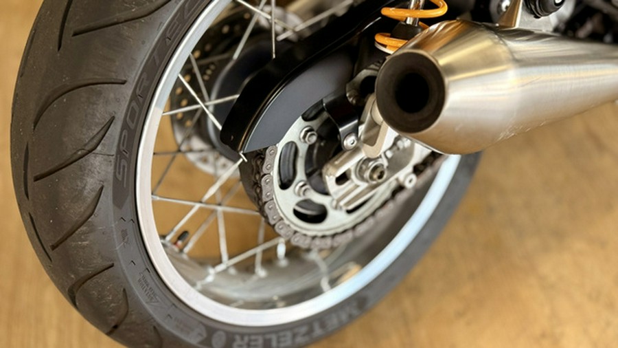 2016 Triumph Thruxton R