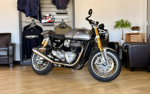 2016 Triumph Thruxton R