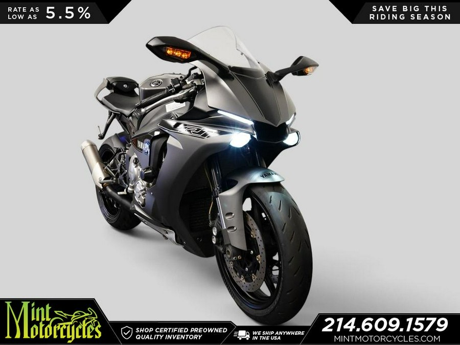 2016 Yamaha YZF-R1