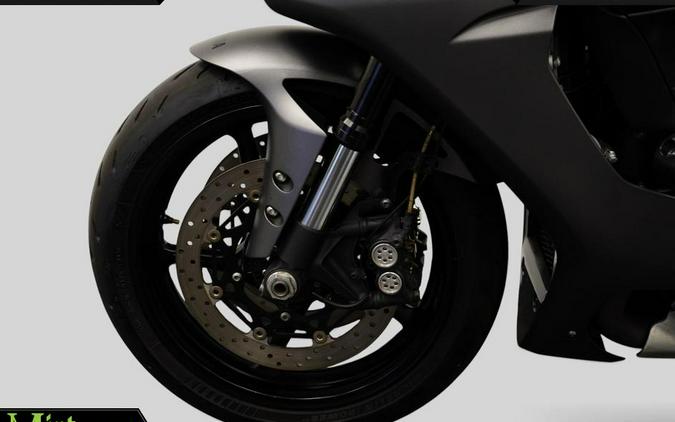 2016 Yamaha YZF-R1