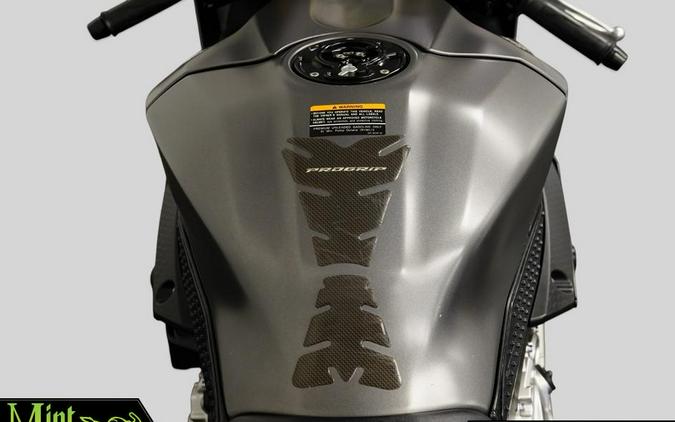 2016 Yamaha YZF-R1