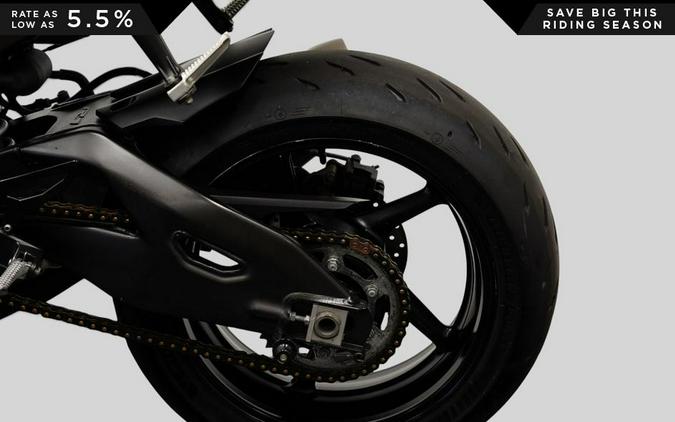 2016 Yamaha YZF-R1