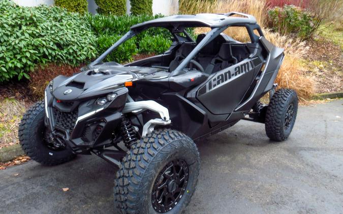 2024 Can-Am® Maverick R X RS Triple Black