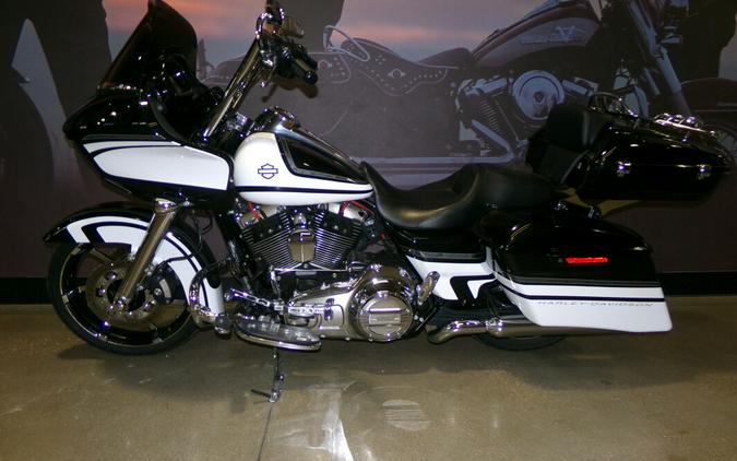 Road Glide® Special