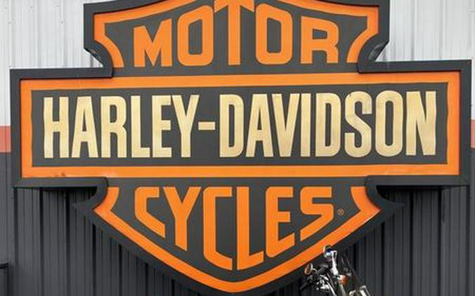 2016 Harley-Davidson® FXDB - Dyna® Street Bob®